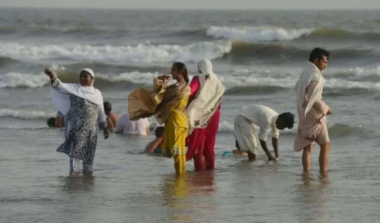 karachi's winter charm