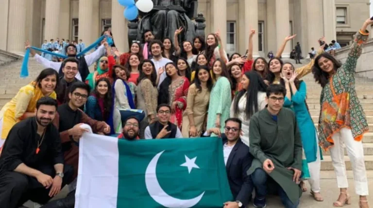 Pakistani Students