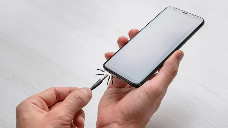 Earphones Not Connecting to Phones? Easy Fix Guide