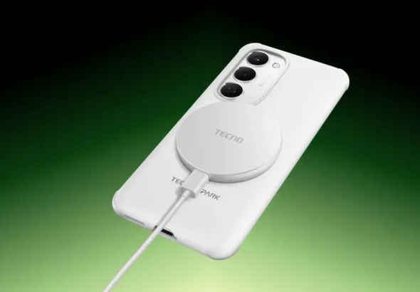 AI Powered Productivity SPARK 40 Pro+ vs Phones Without Smart AI Tools