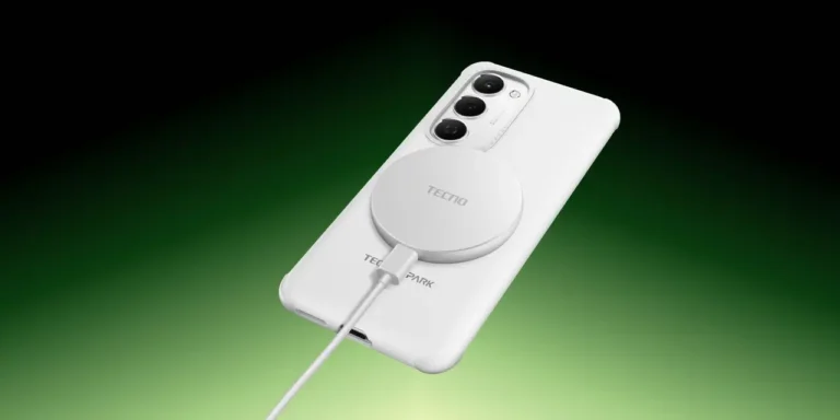 AI Powered Productivity SPARK 40 Pro+ vs Phones Without Smart AI Tools