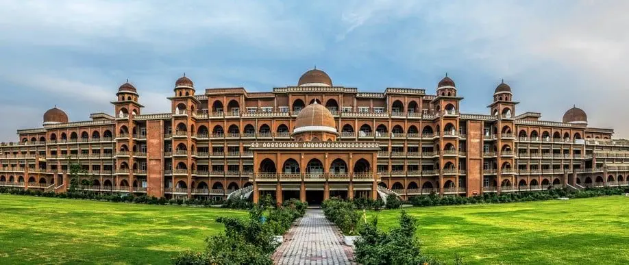 Best Universities in Pakistan A Complete Guide for Students