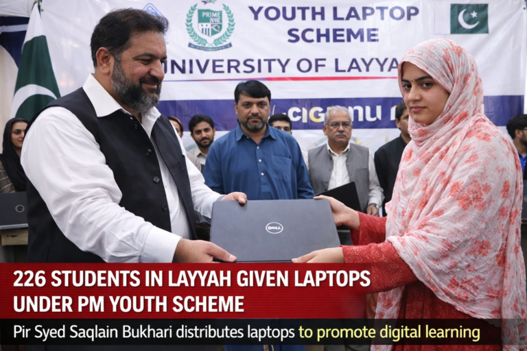 Students recieve laptops